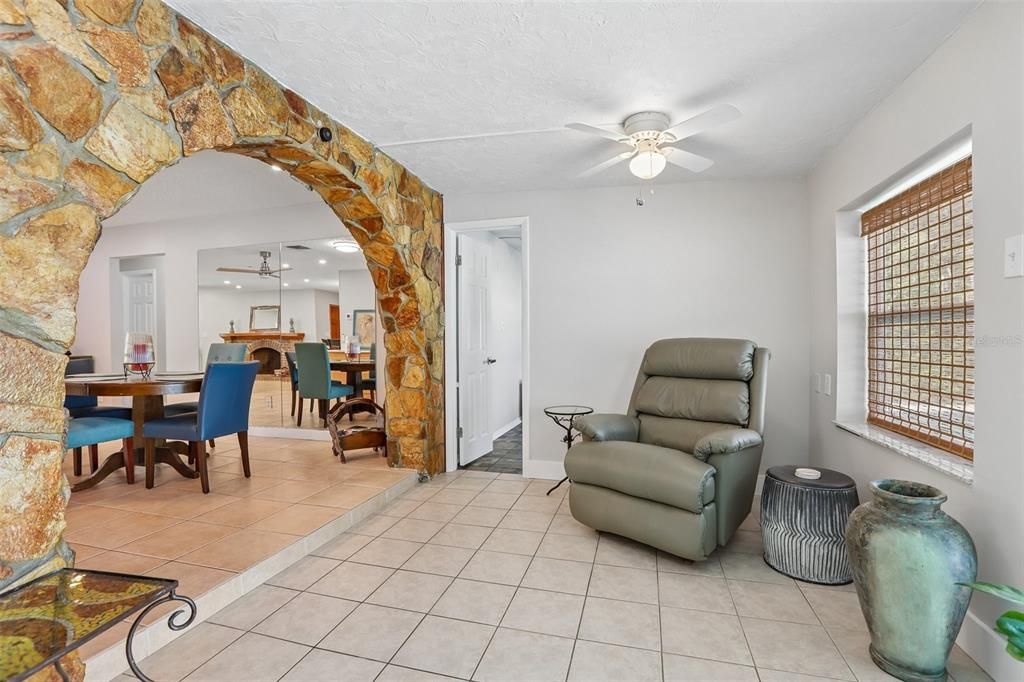 For Sale: $550,000 (4 beds, 2 baths, 2047 Square Feet)