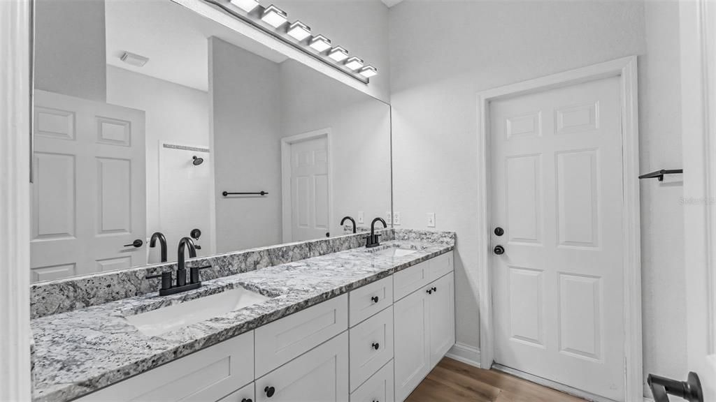 For Sale: $399,900 (4 beds, 2 baths, 2459 Square Feet)