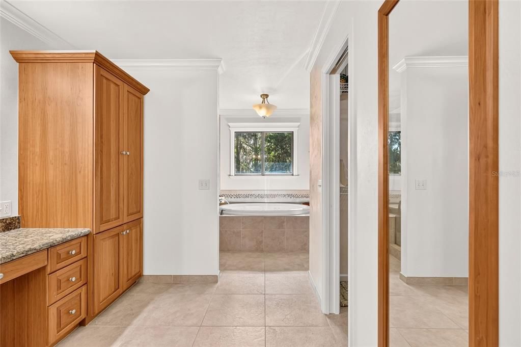 На продажу: $639,900 (3 спален, 3 ванн, 3764 Квадратных фут)