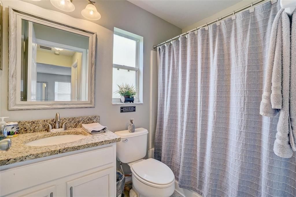 For Rent: $2,500 (4 beds, 3 baths, 1644 Square Feet)