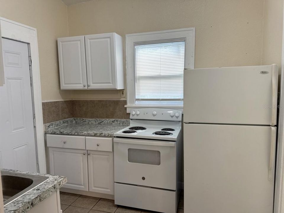 En Venta: $254,900 (3 camas, 1 baños, 885 Pies cuadrados)