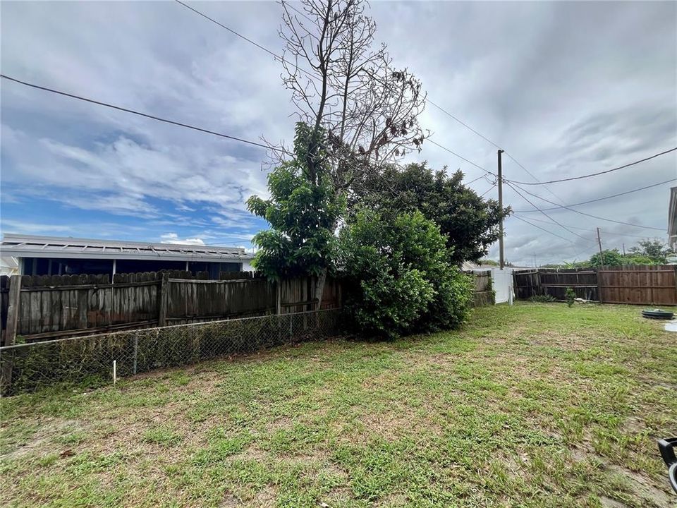 For Rent: $1,650 (3 beds, 1 baths, 1248 Square Feet)