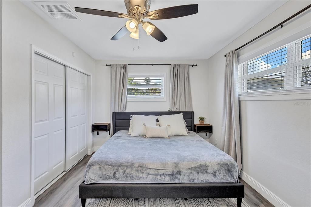 En Venta: $475,000 (3 camas, 2 baños, 1408 Pies cuadrados)