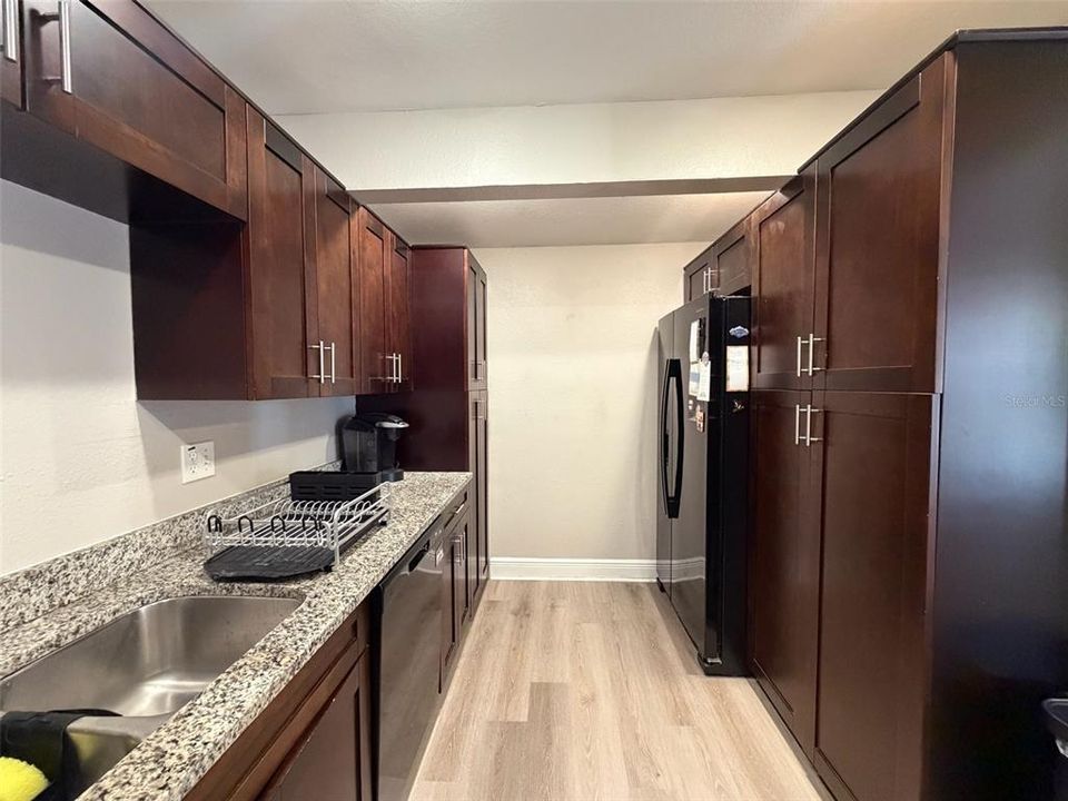 En Renta: $4,800 (4 camas, 2 baños, 1302 Pies cuadrados)