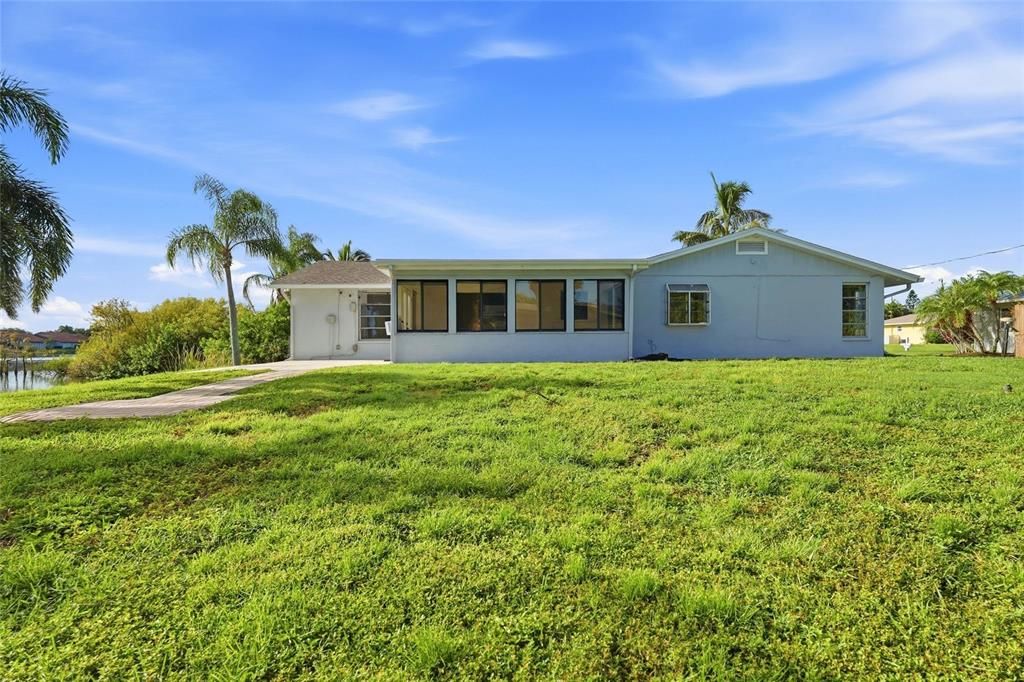 En Venta: $495,000 (3 camas, 2 baños, 1564 Pies cuadrados)