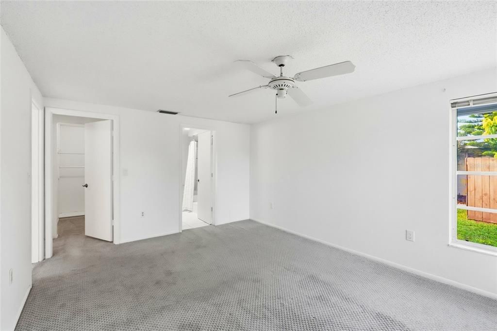 En Venta: $495,000 (3 camas, 2 baños, 1564 Pies cuadrados)