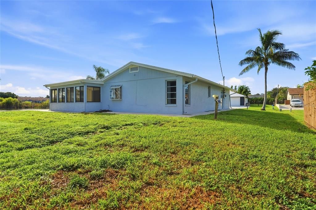 En Venta: $495,000 (3 camas, 2 baños, 1564 Pies cuadrados)