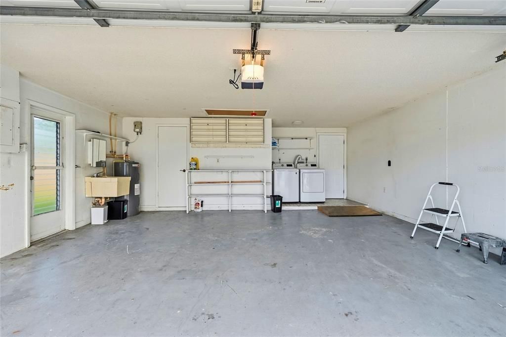 En Venta: $495,000 (3 camas, 2 baños, 1564 Pies cuadrados)