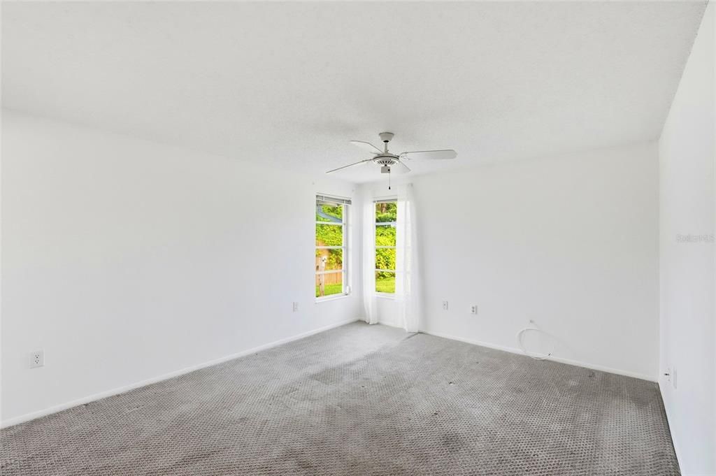 En Venta: $495,000 (3 camas, 2 baños, 1564 Pies cuadrados)