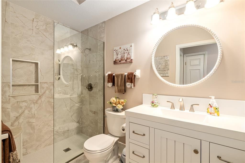 For Sale: $394,300 (2 beds, 2 baths, 2109 Square Feet)