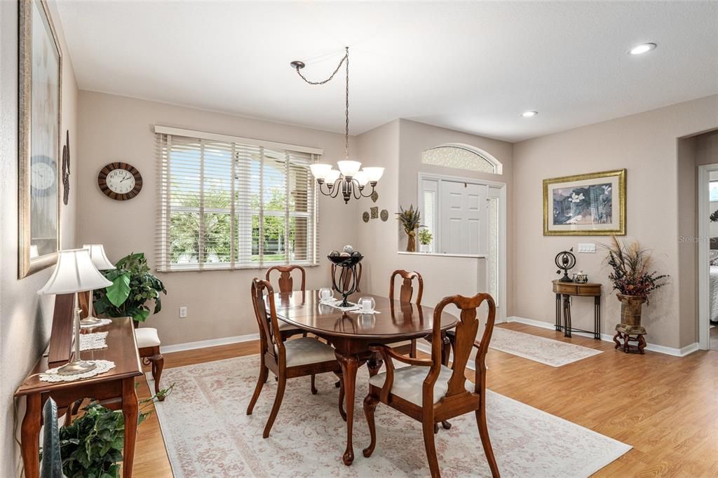 For Sale: $394,300 (2 beds, 2 baths, 2109 Square Feet)