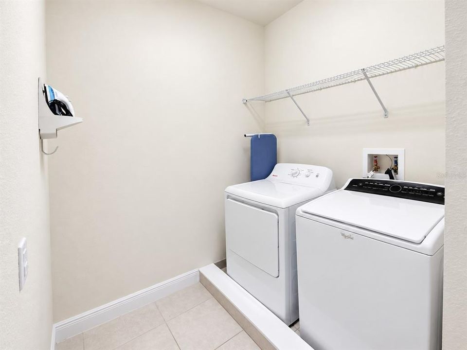 В аренду: $3,750 (6 спален, 6 ванн, 2831 Квадратных фут)