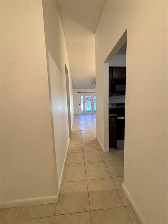В аренду: $2,000 (3 спален, 2 ванн, 1162 Квадратных фут)