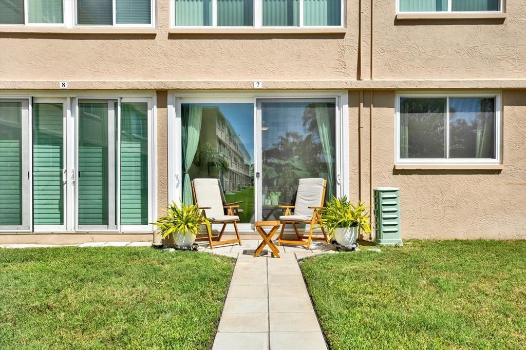 En Venta: $159,900 (1 camas, 1 baños, 930 Pies cuadrados)