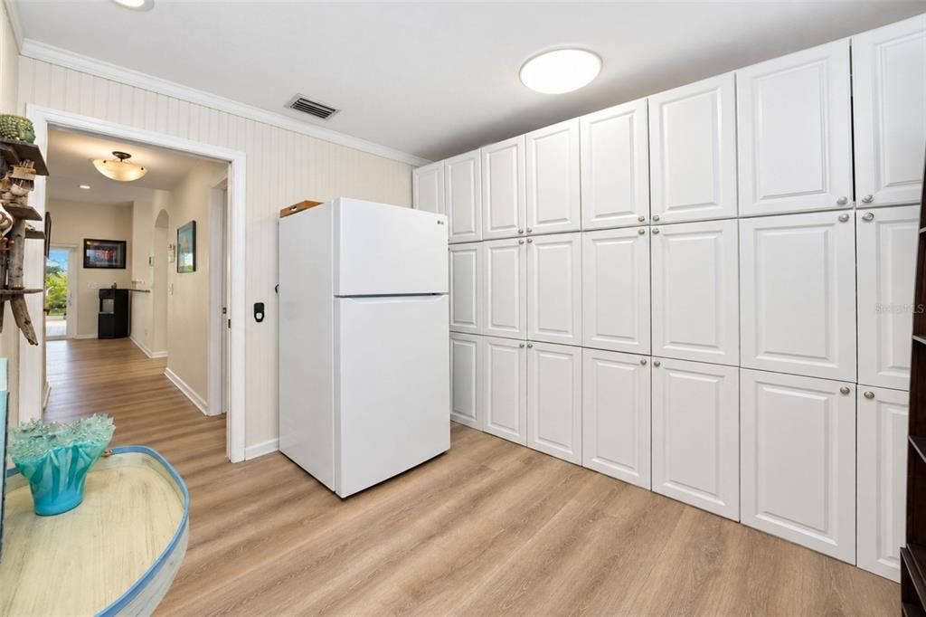 For Sale: $515,000 (3 beds, 2 baths, 1879 Square Feet)