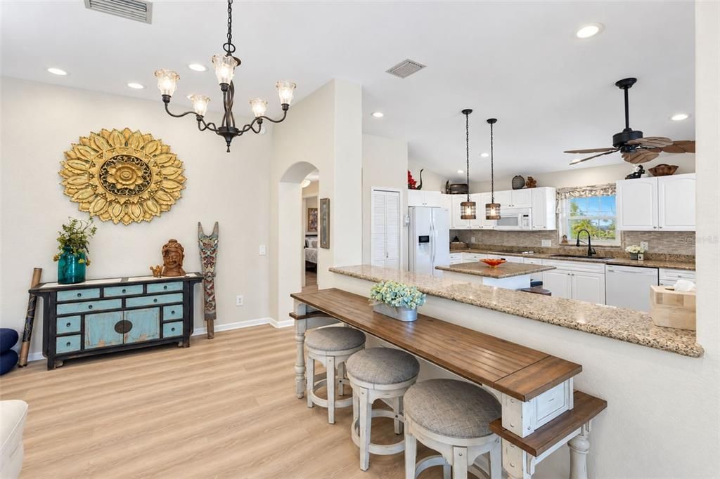 For Sale: $515,000 (3 beds, 2 baths, 1879 Square Feet)