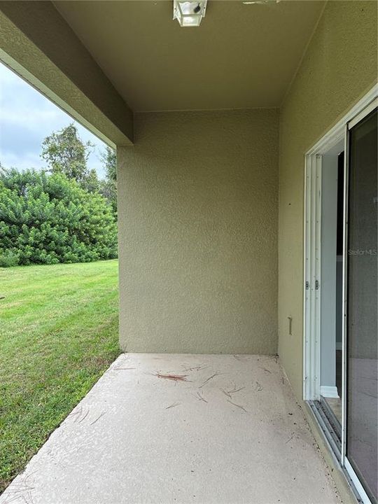 For Rent: $3,300 (4 beds, 3 baths, 2876 Square Feet)