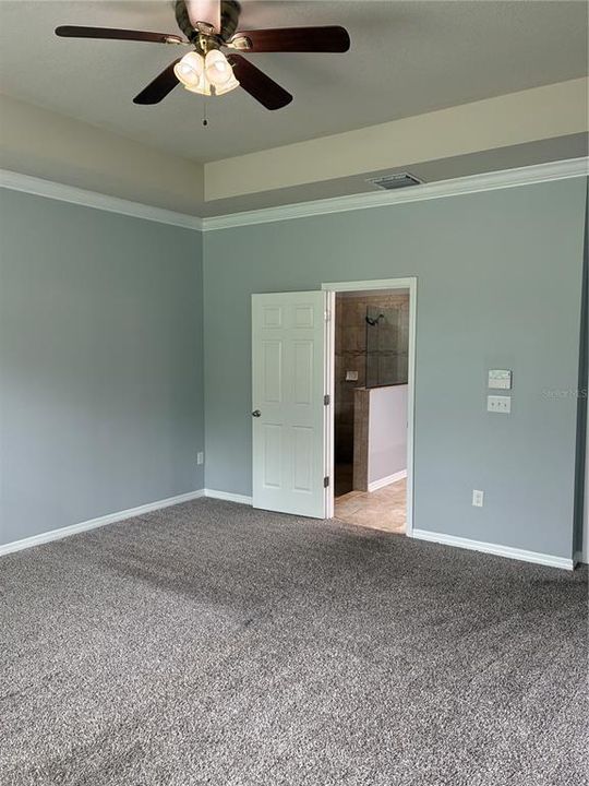 For Rent: $3,300 (4 beds, 3 baths, 2876 Square Feet)