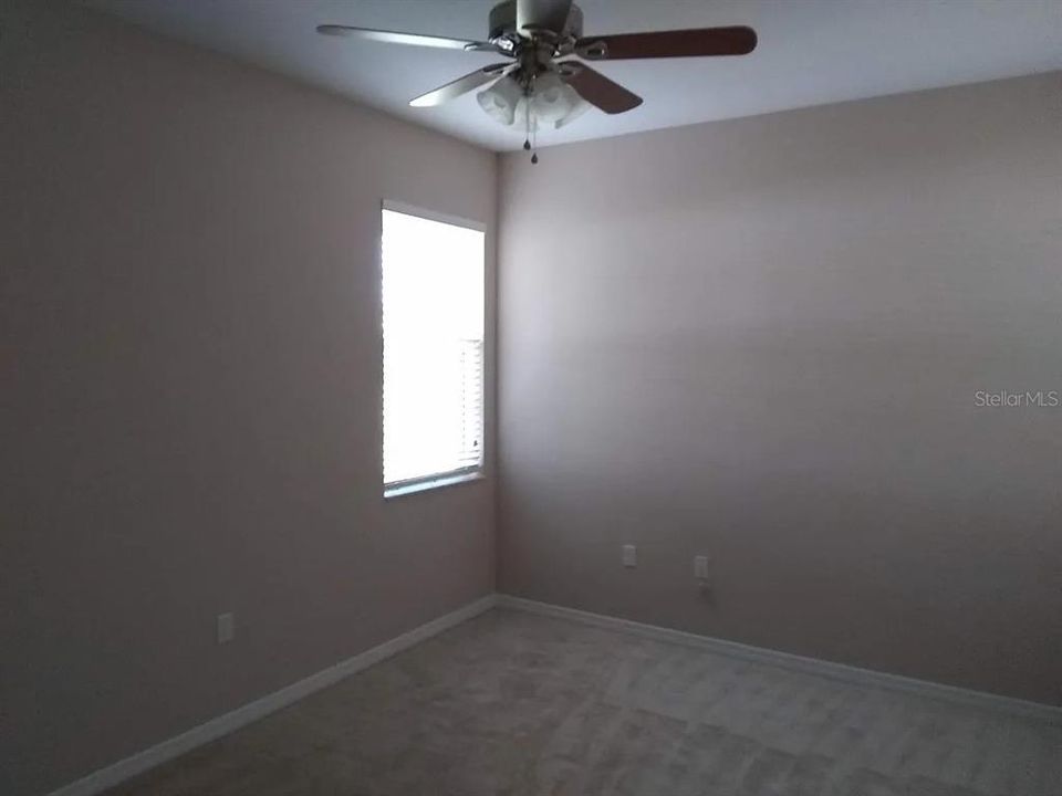 For Sale: $340,000 (3 beds, 2 baths, 1820 Square Feet)