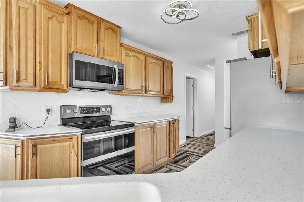 For Sale: $649,000 (4 beds, 3 baths, 2336 Square Feet)