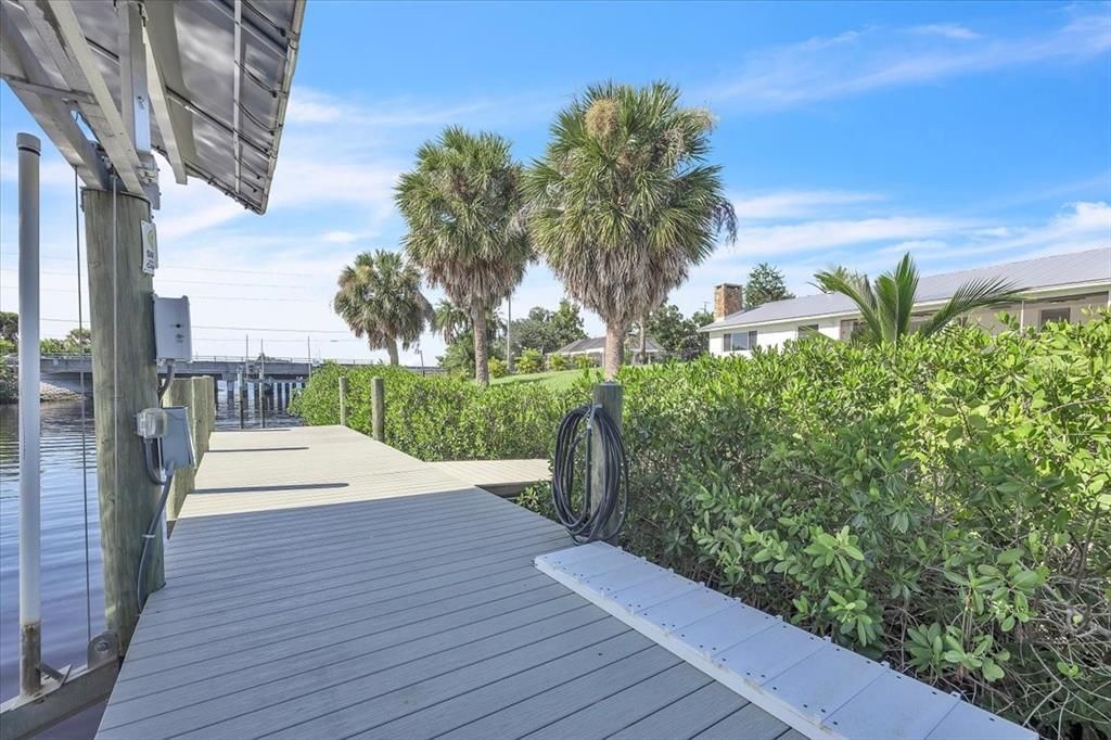 For Sale: $649,000 (4 beds, 3 baths, 2336 Square Feet)