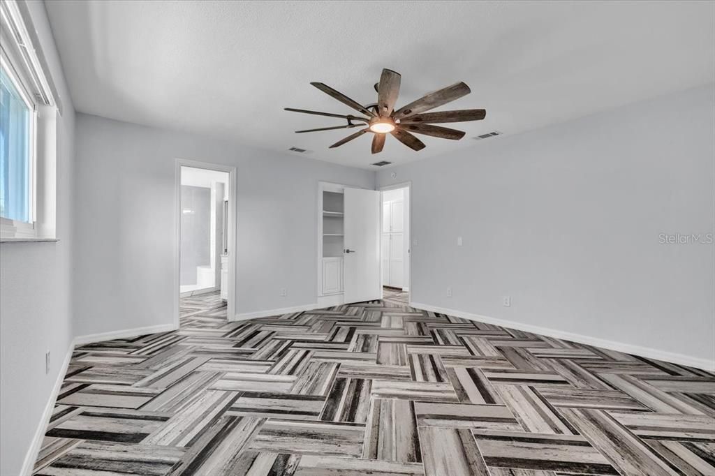 For Sale: $649,000 (4 beds, 3 baths, 2336 Square Feet)