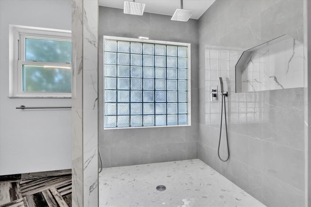 For Sale: $649,000 (4 beds, 3 baths, 2336 Square Feet)