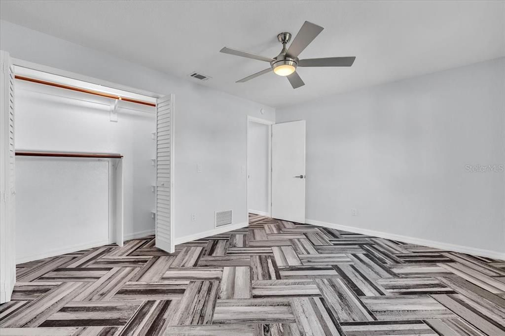 For Sale: $649,000 (4 beds, 3 baths, 2336 Square Feet)
