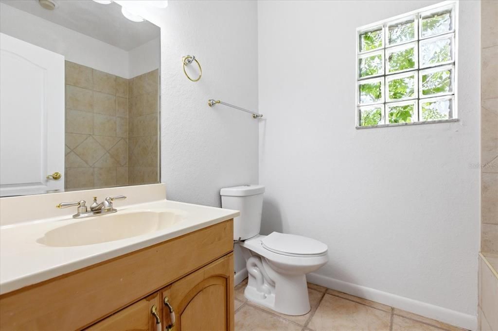 For Sale: $1,600,000 (6 beds, 4 baths, 3707 Square Feet)