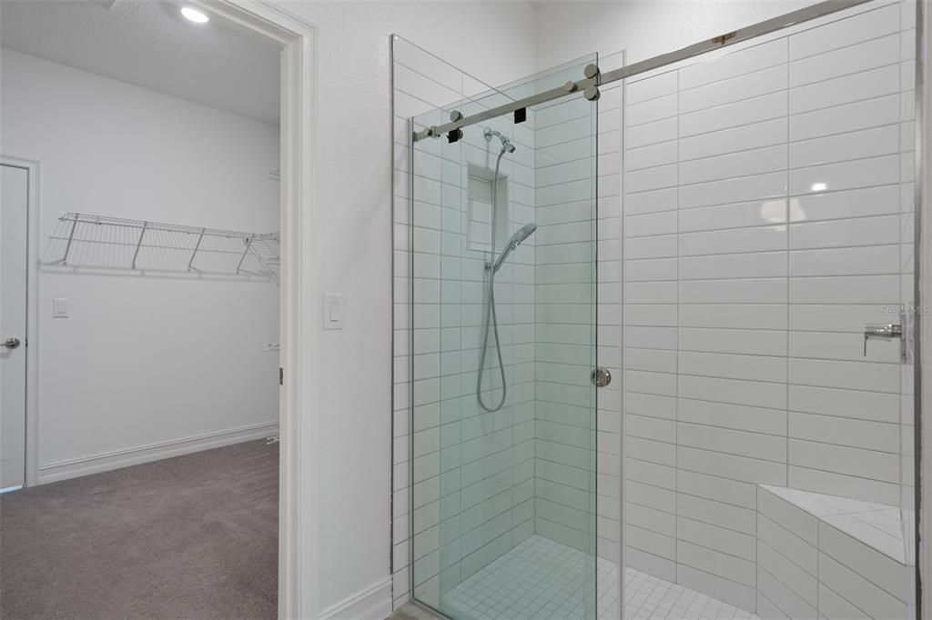 В аренду: $2,950 (2 спален, 2 ванн, 1922 Квадратных фут)