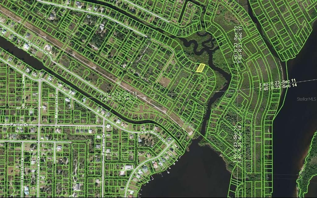 For Sale: $28,000 (0.28 acres)