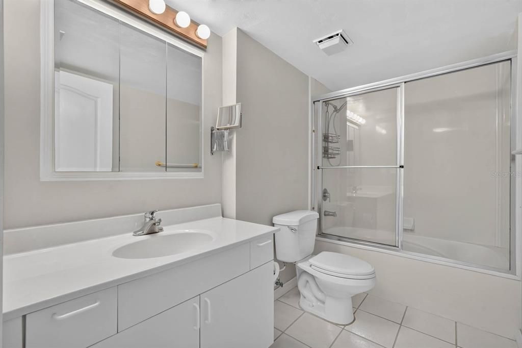 For Sale: $520,000 (3 beds, 2 baths, 1843 Square Feet)