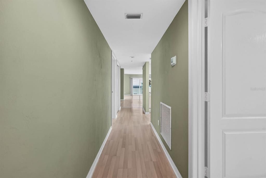 For Sale: $520,000 (3 beds, 2 baths, 1843 Square Feet)
