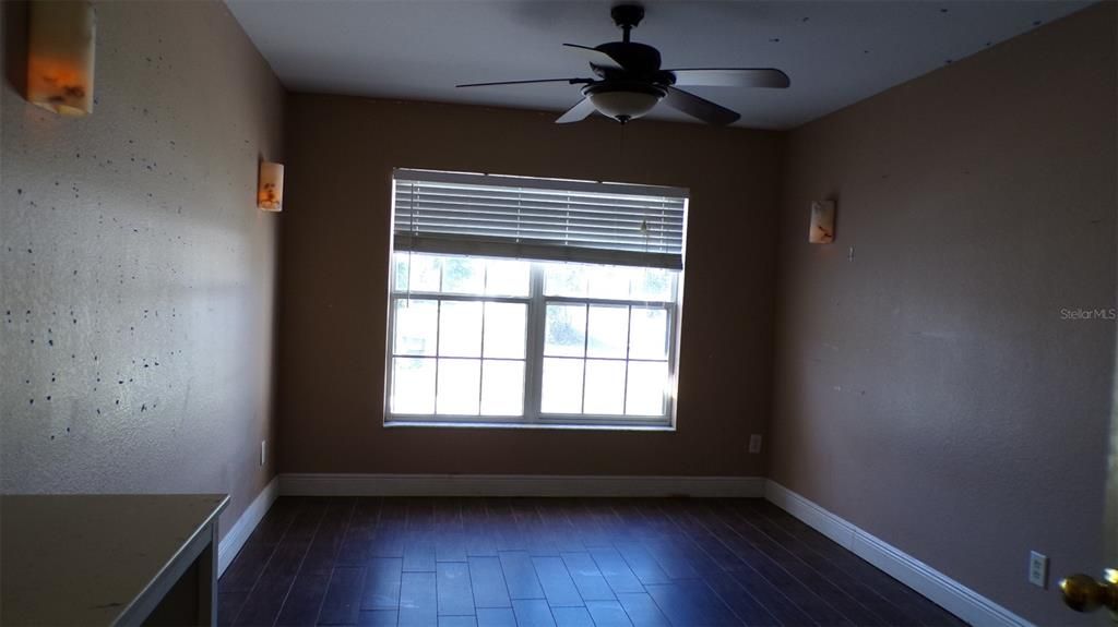 For Sale: $232,500 (4 beds, 3 baths, 2110 Square Feet)