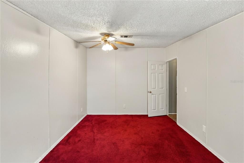 For Sale: $369,900 (4 beds, 2 baths, 2280 Square Feet)