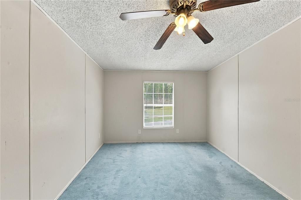For Sale: $369,900 (4 beds, 2 baths, 2280 Square Feet)