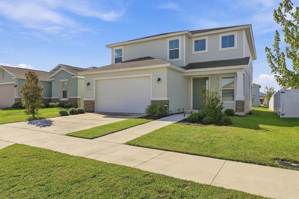For Sale: $385,000 (4 beds, 2 baths, 2337 Square Feet)