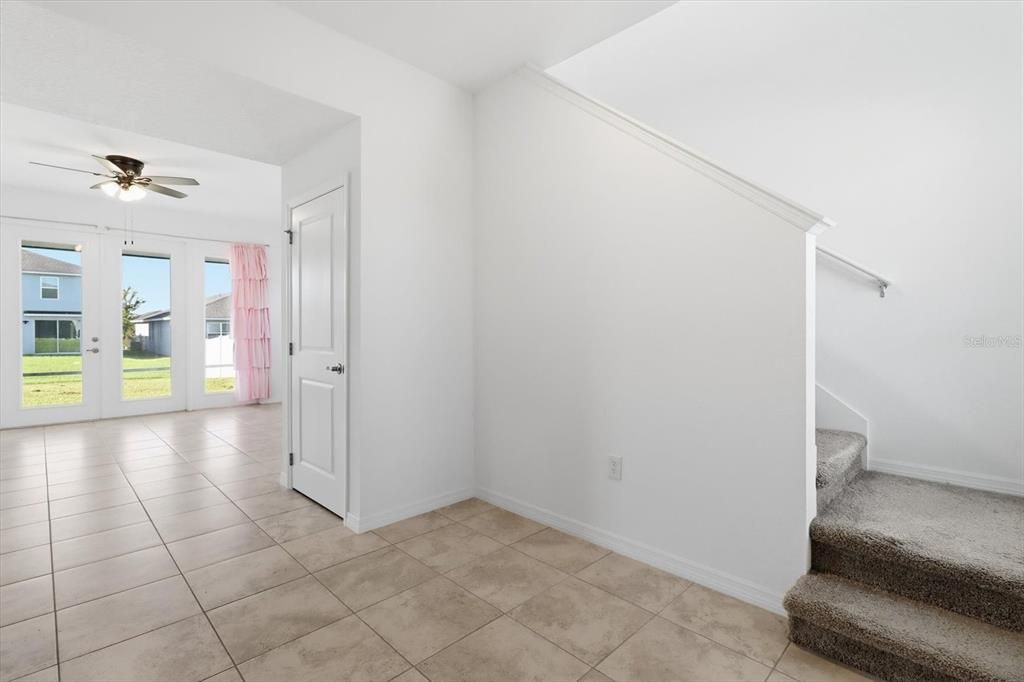 For Sale: $385,000 (4 beds, 2 baths, 2337 Square Feet)
