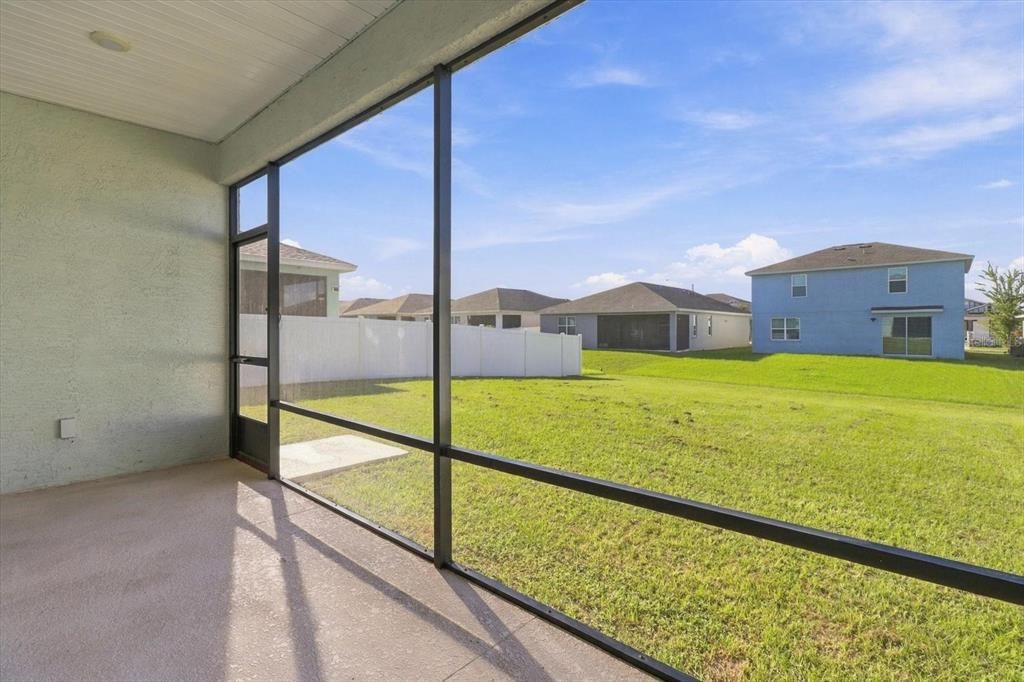 For Sale: $385,000 (4 beds, 2 baths, 2337 Square Feet)