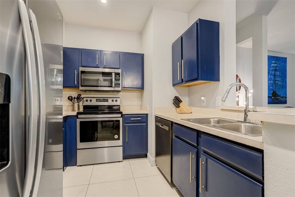 На продажу: $235,000 (1 спален, 1 ванн, 730 Квадратных фут)