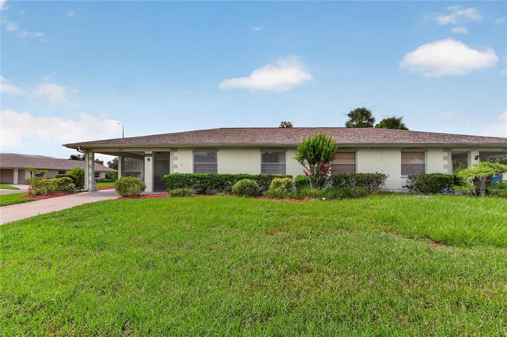 For Sale: $130,000 (2 beds, 2 baths, 1149 Square Feet)