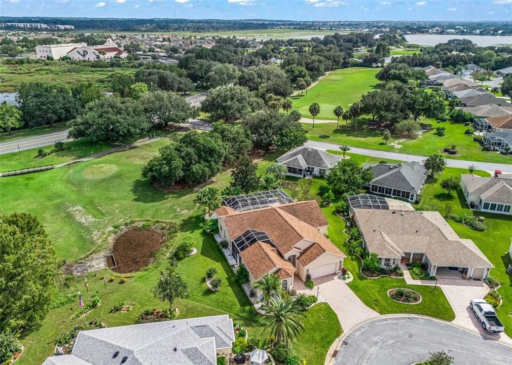 For Sale: $749,000 (3 beds, 4 baths, 2317 Square Feet)