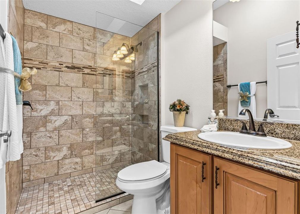 For Sale: $749,000 (3 beds, 4 baths, 2317 Square Feet)