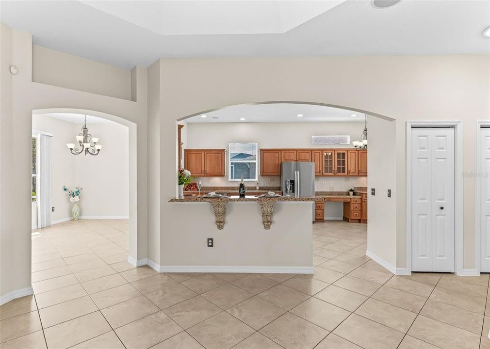 For Sale: $749,000 (3 beds, 4 baths, 2317 Square Feet)