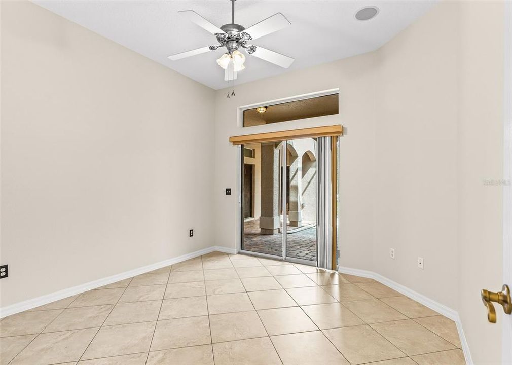 For Sale: $749,000 (3 beds, 4 baths, 2317 Square Feet)