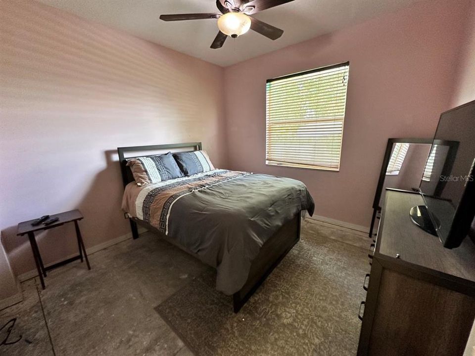 En Venta: $299,000 (3 camas, 2 baños, 1830 Pies cuadrados)