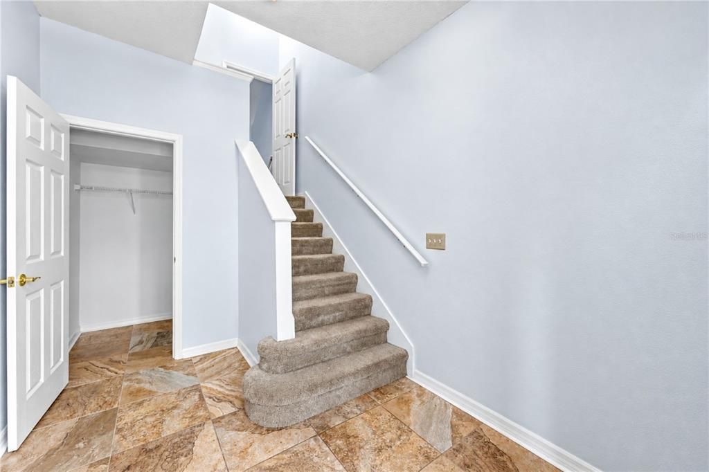 : $435,000 (3 camas, 2 baños, 1714 Pies cuadrados)
