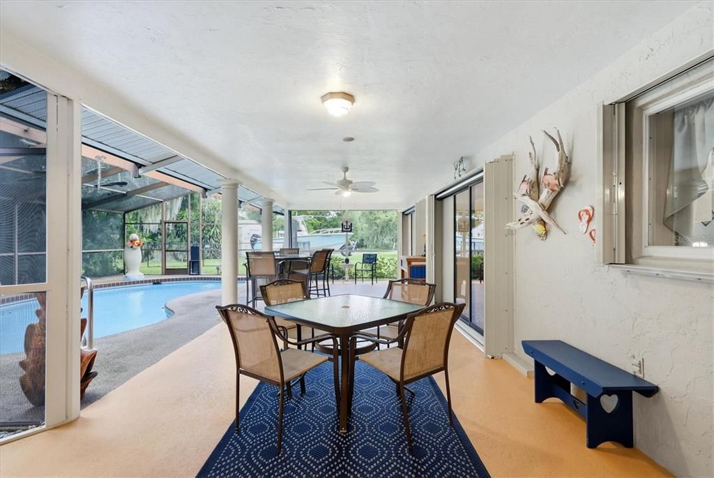 For Sale: $685,000 (3 beds, 2 baths, 2072 Square Feet)