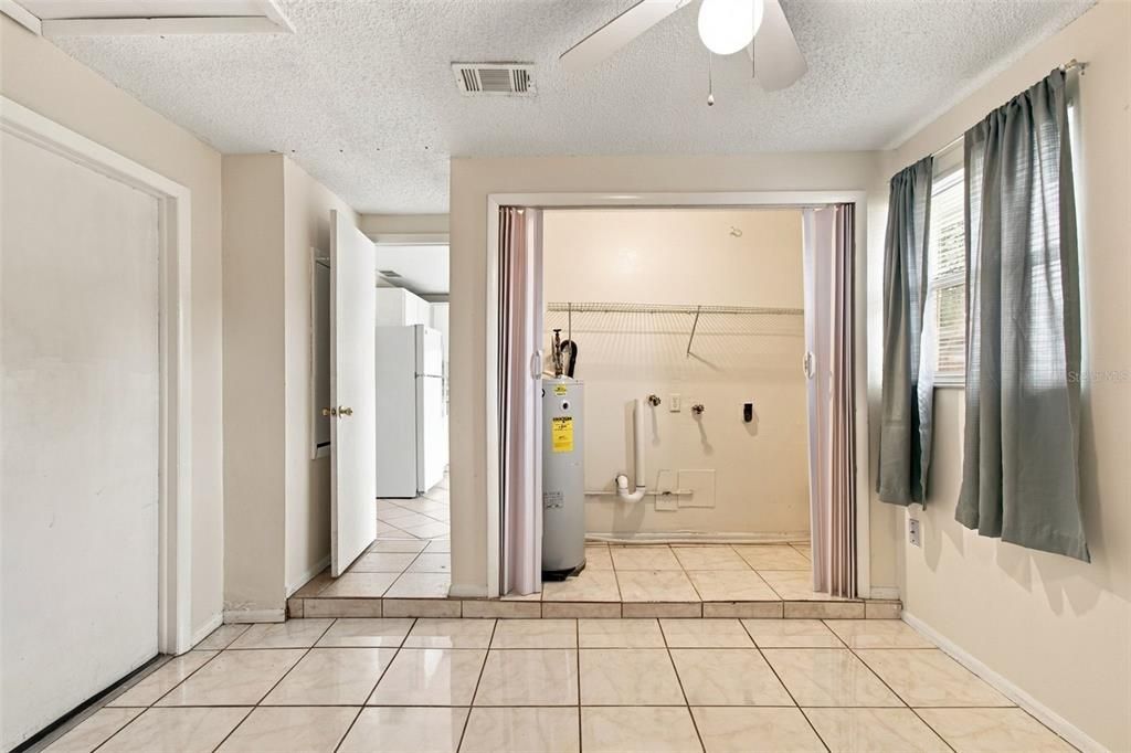 En Venta: $289,900 (3 camas, 1 baños, 868 Pies cuadrados)