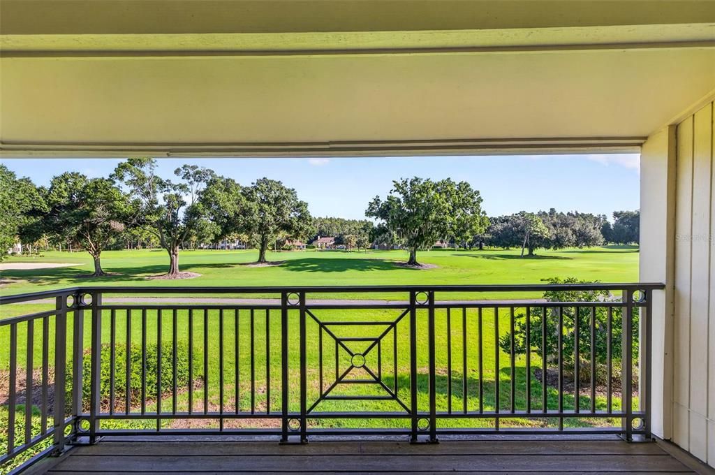 For Sale: $270,000 (3 beds, 3 baths, 1519 Square Feet)